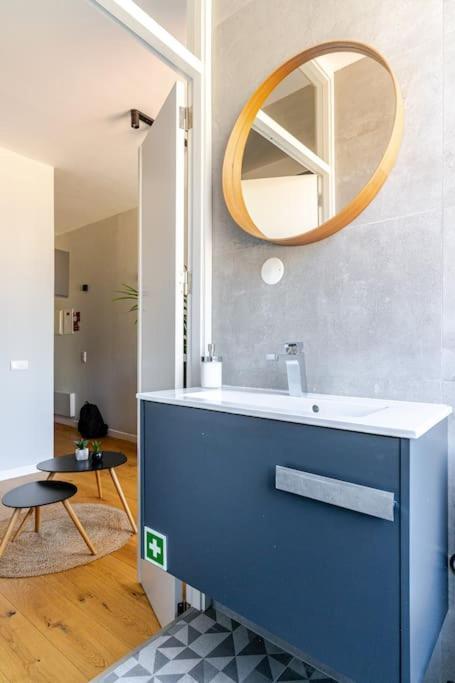 Modern Downtown Studio ポルト エクステリア 写真